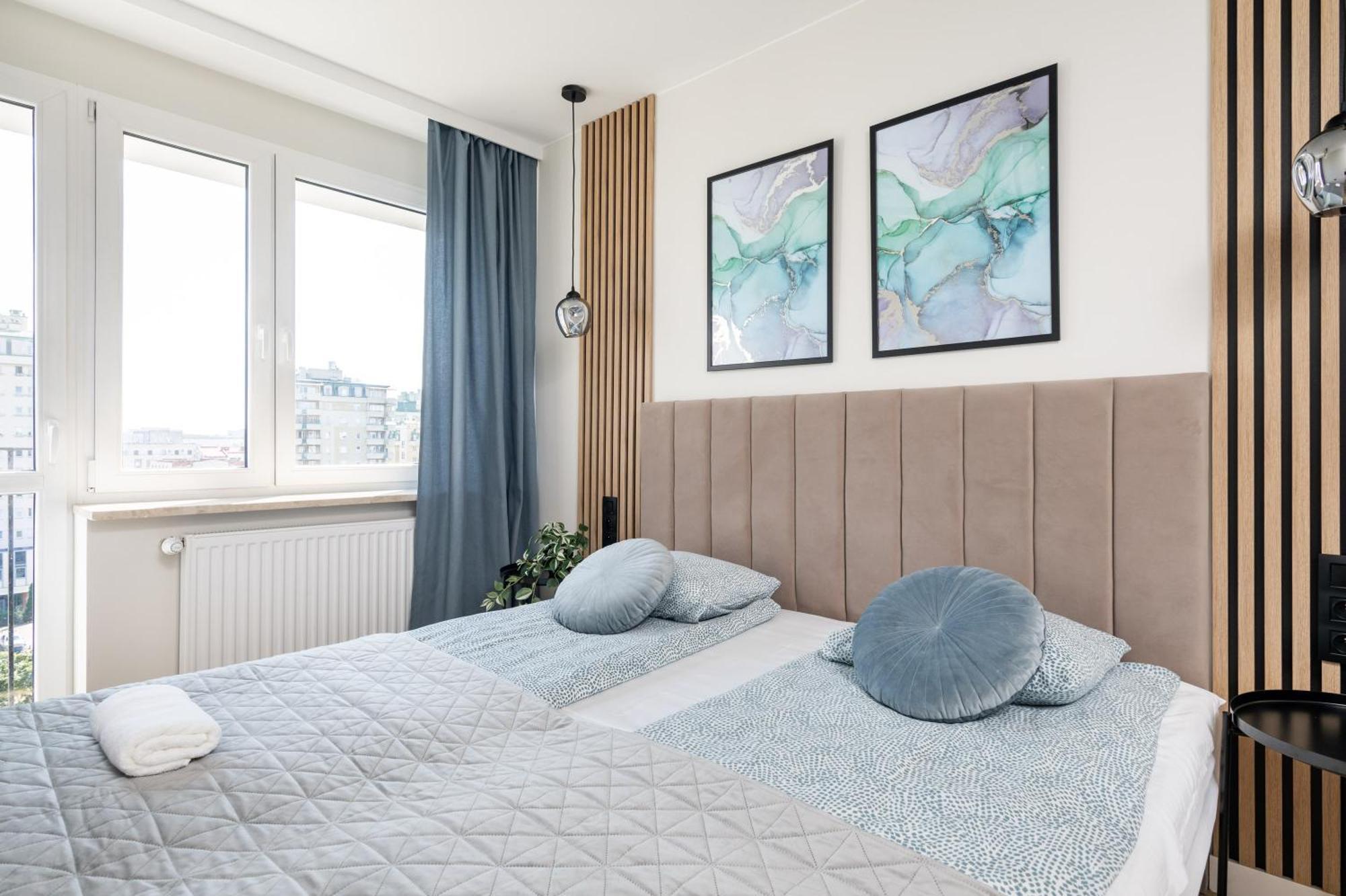 Blue Matcha Premium Apartment Okopowa Varşovia Exterior foto